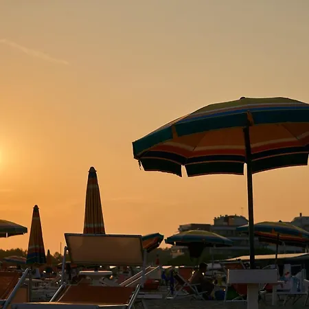 Cozy With Seaview For 5 Apartamento Porto Santa Margherita
